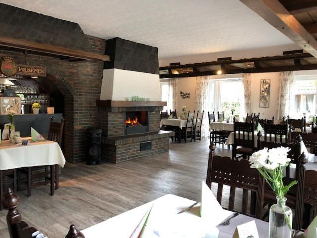 Gasthof Zum Dorfkrug Molbergen Extérieur photo